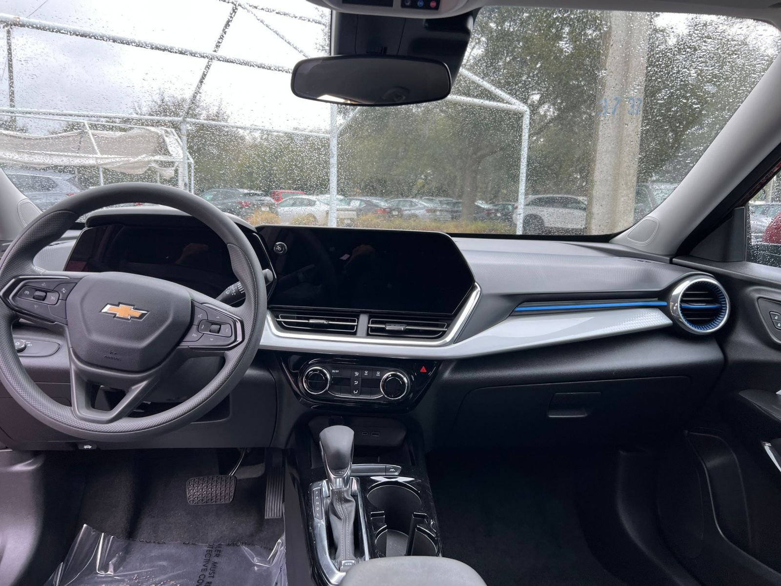 Thumbnail: 2025 Chevrolet Trax - 29