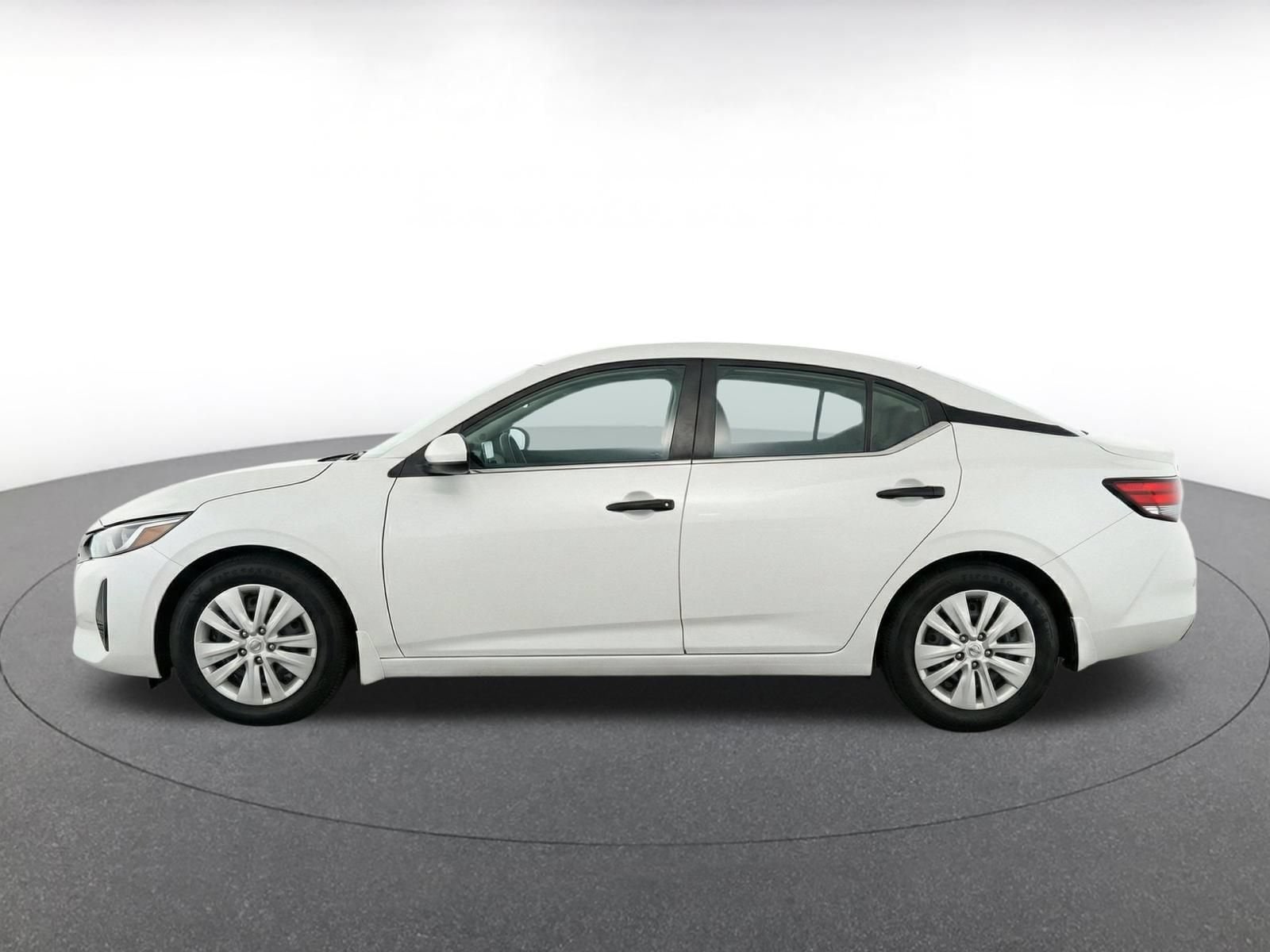 Thumbnail: 2025 Nissan Sentra - 4