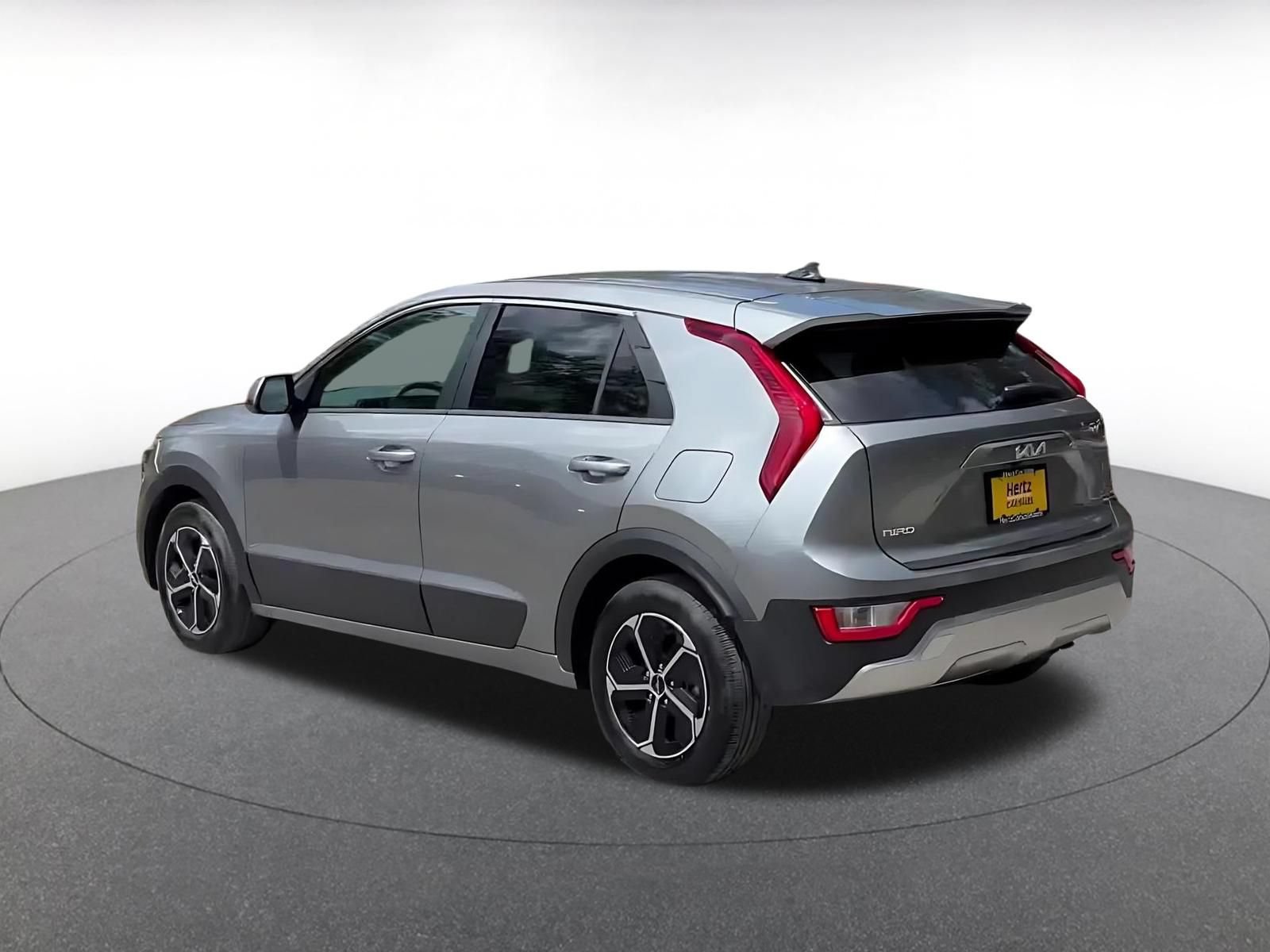 Thumbnail: 2026 Kia Niro - 10