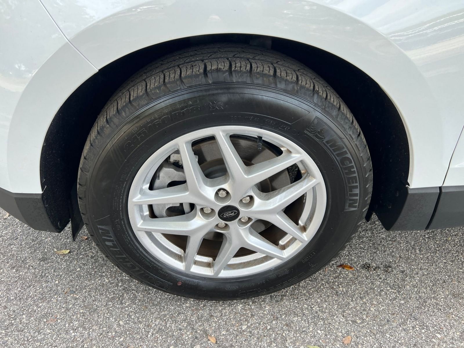 Thumbnail: 2024 Ford Edge - 23