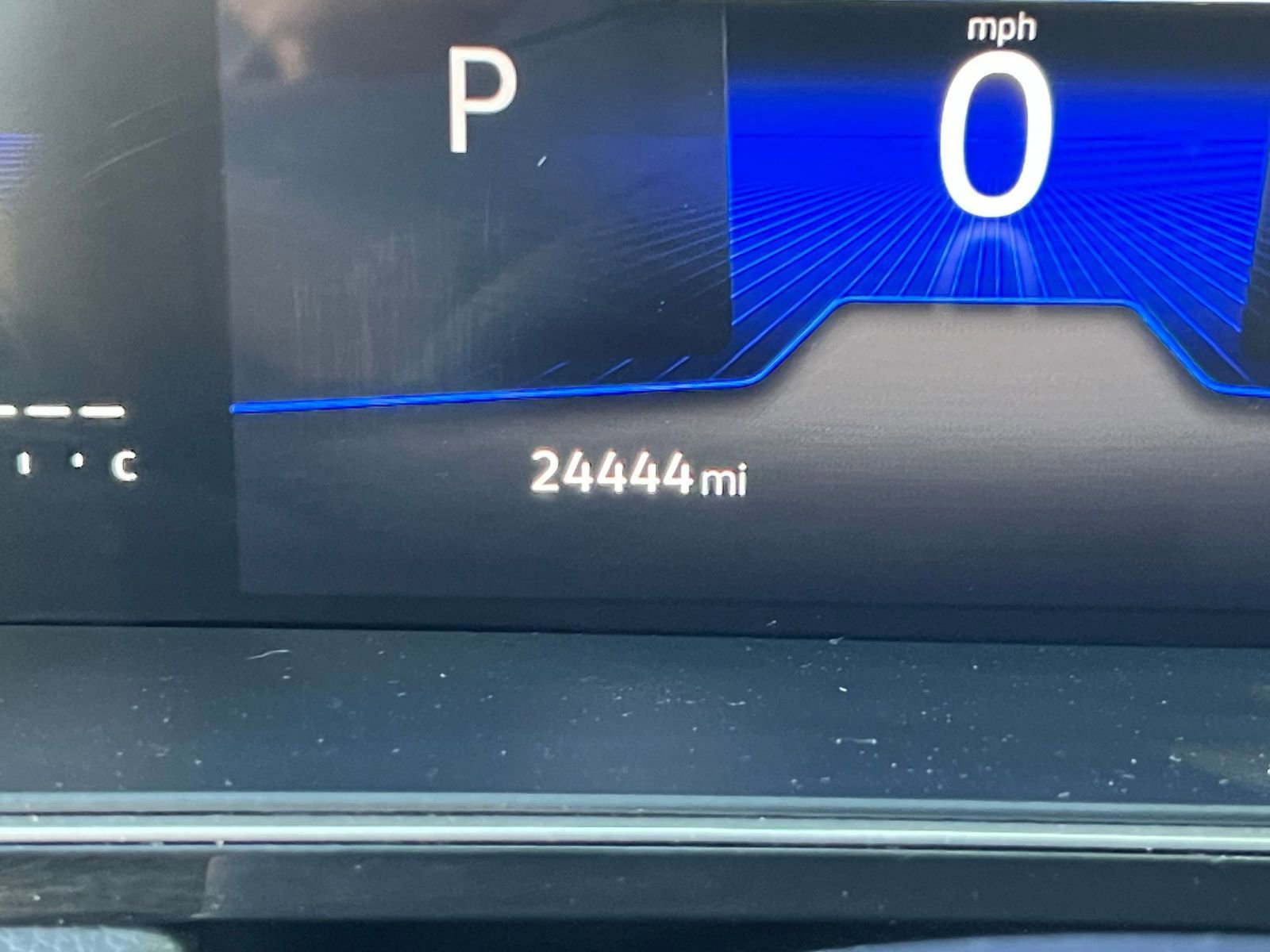 Thumbnail: 2025 Volkswagen Jetta - 35