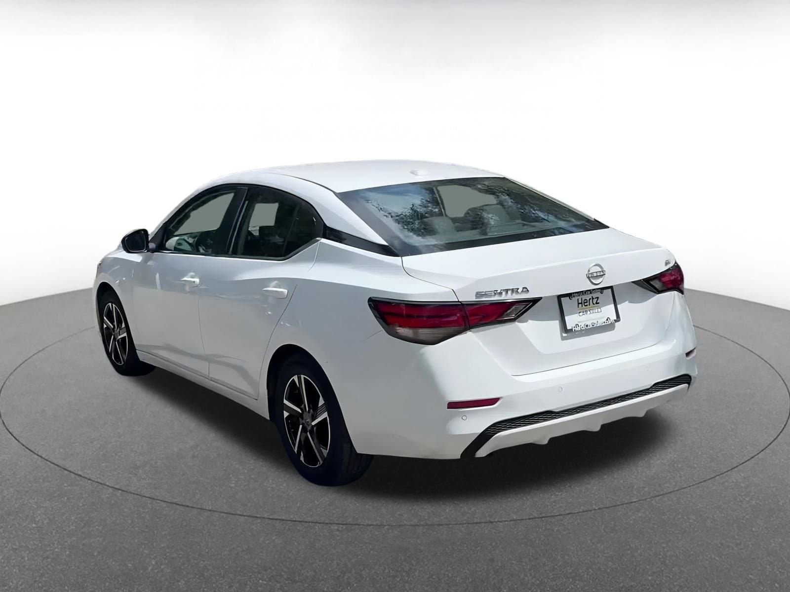 Thumbnail: 2024 Nissan Sentra - 11