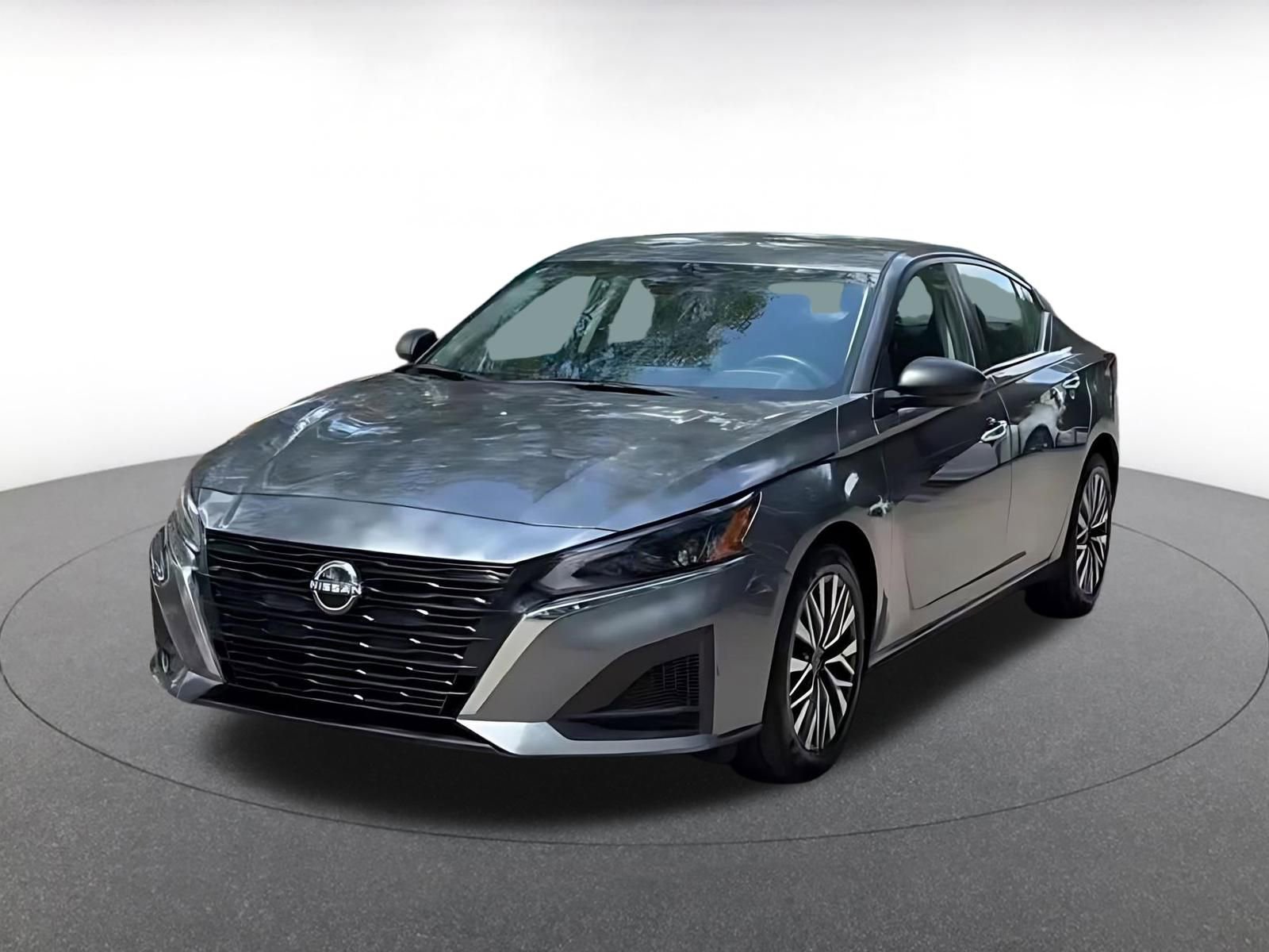 Thumbnail: 2025 Nissan Altima - 7