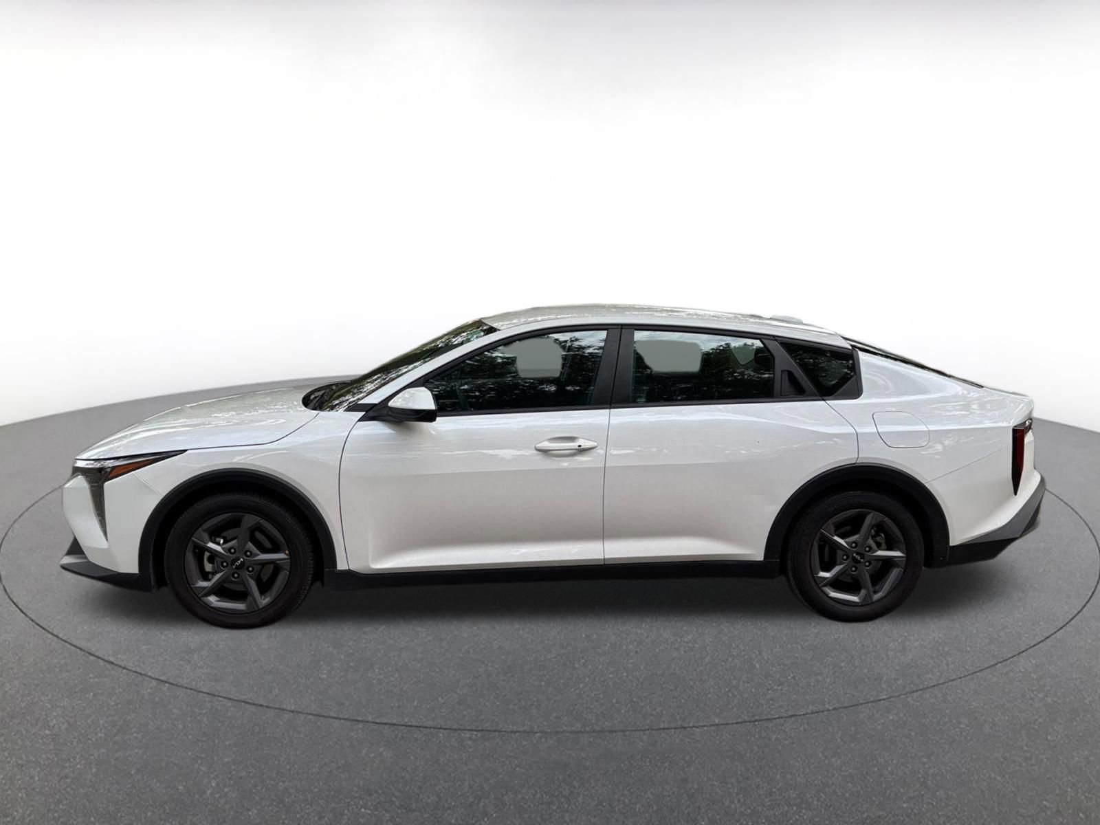 Thumbnail: 2025 Kia K4 - 4