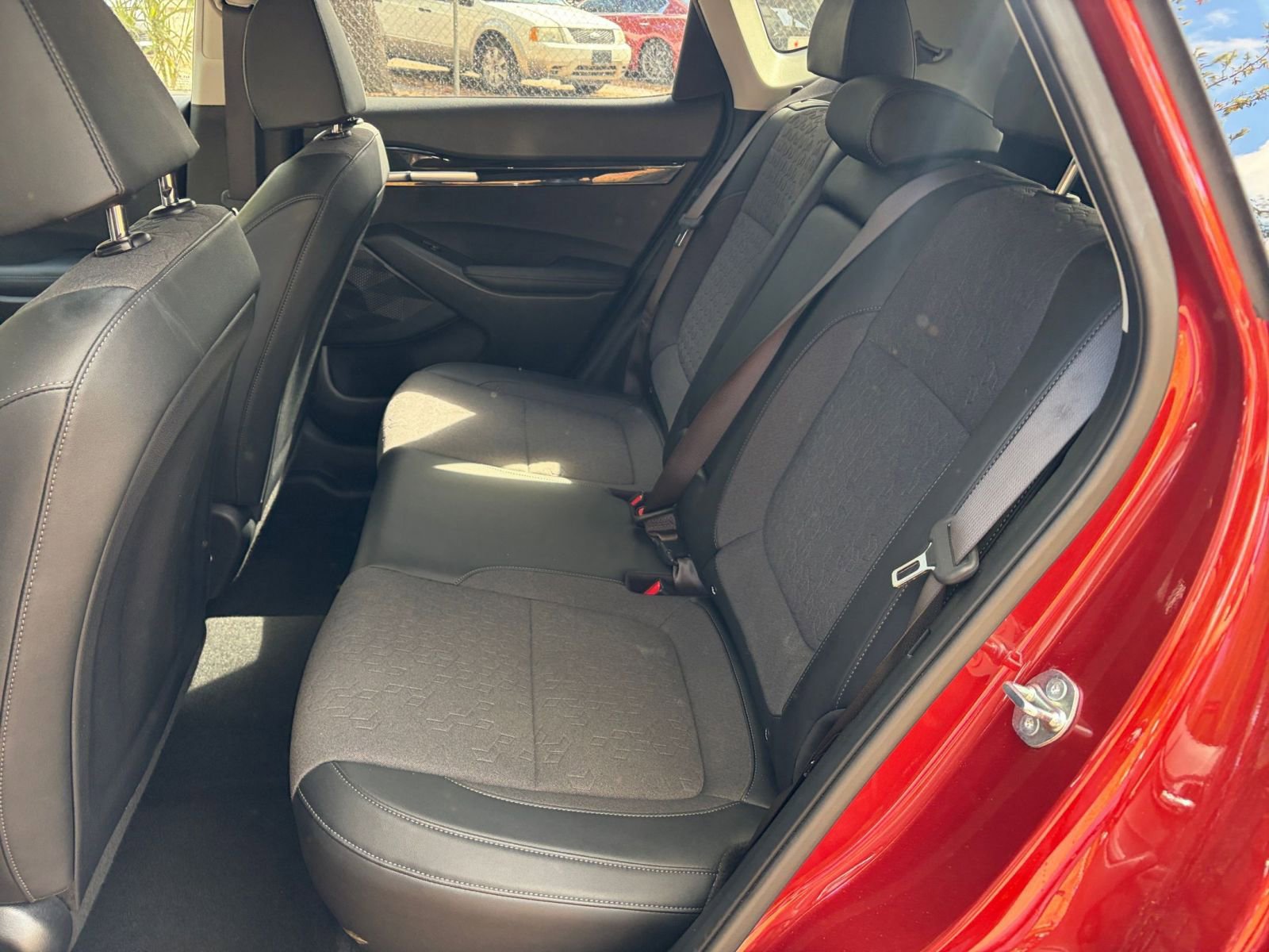 Thumbnail: 2025 Kia Seltos - 34