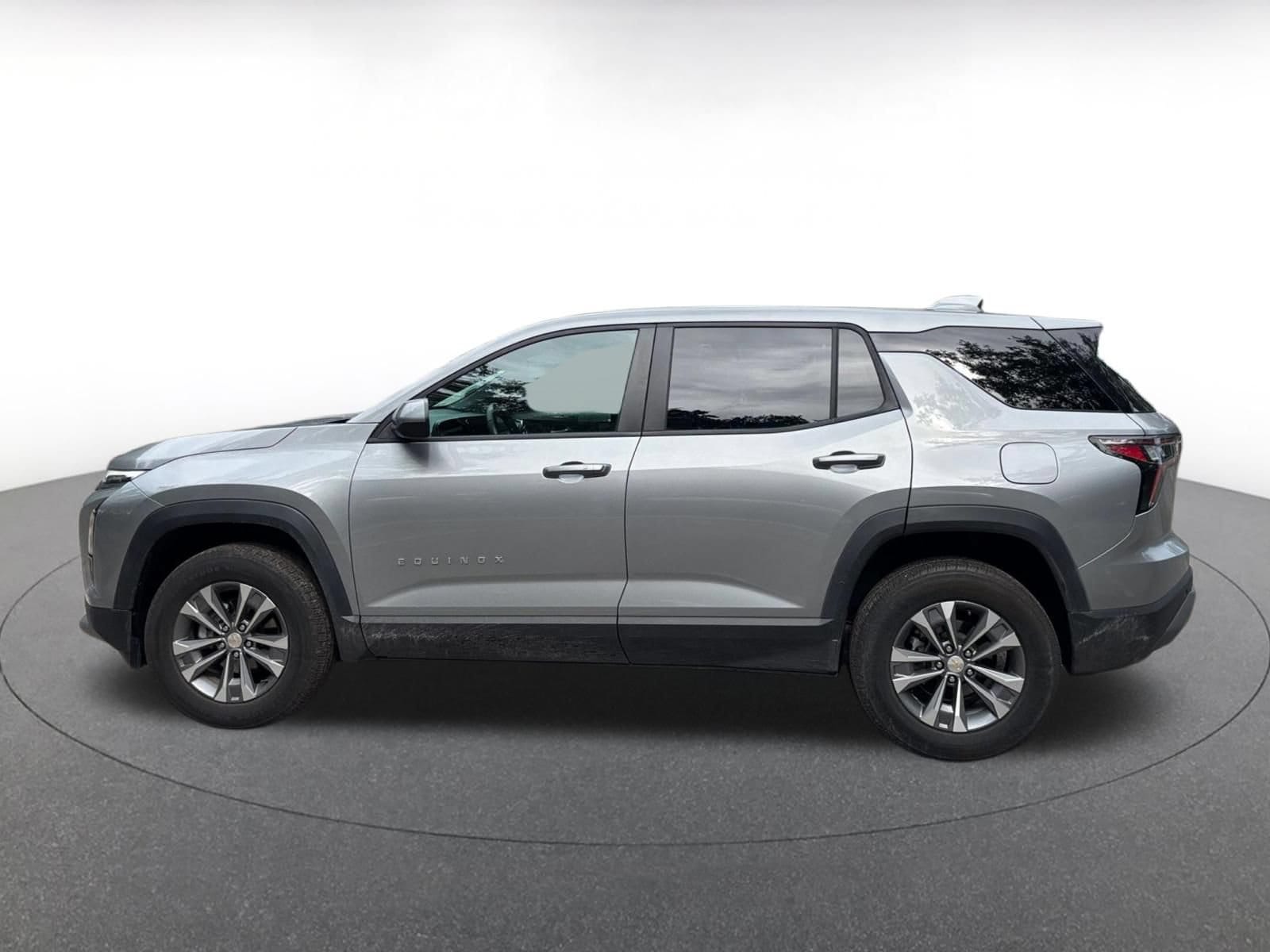 Thumbnail: 2025 Chevrolet Equinox - 4