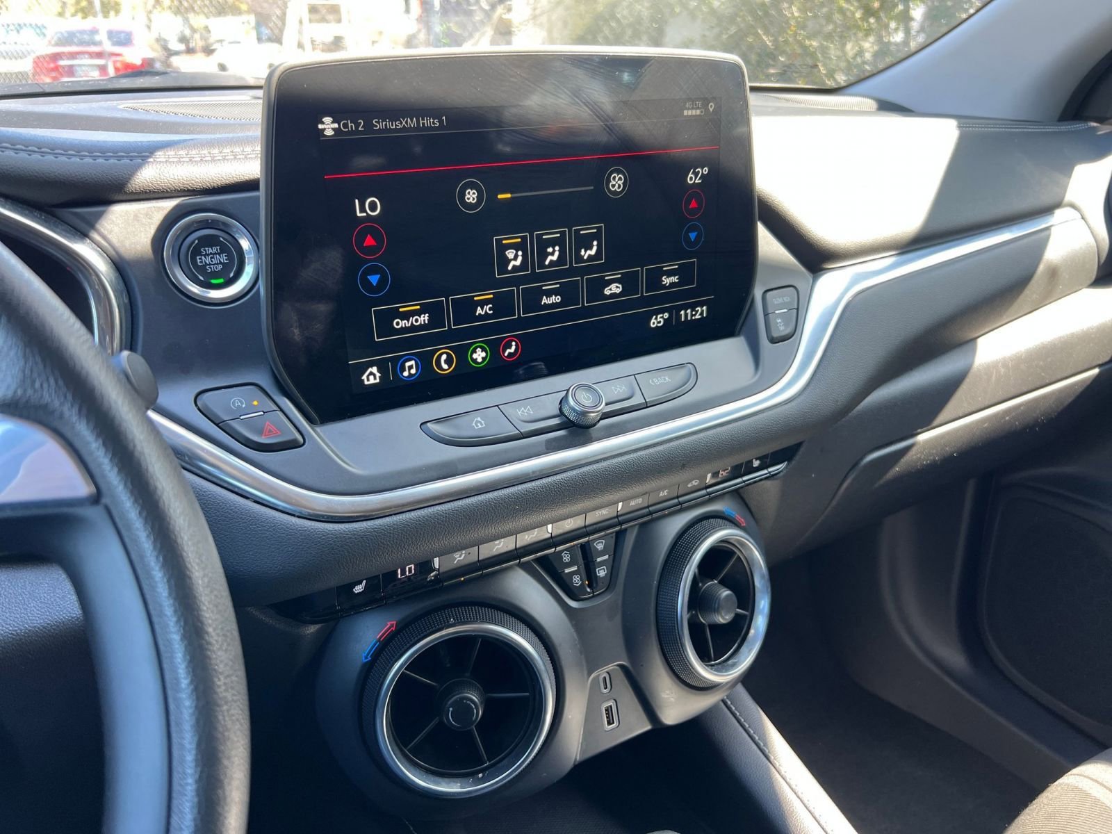 Thumbnail: 2024 Chevrolet Blazer - 17