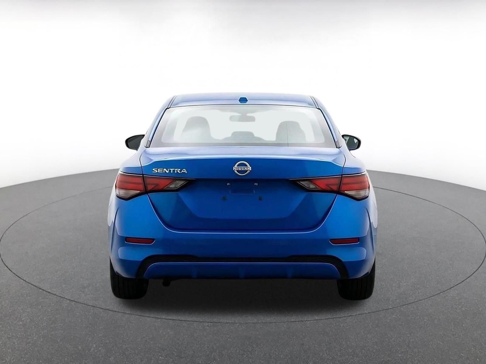 Thumbnail: 2025 Nissan Sentra - 9