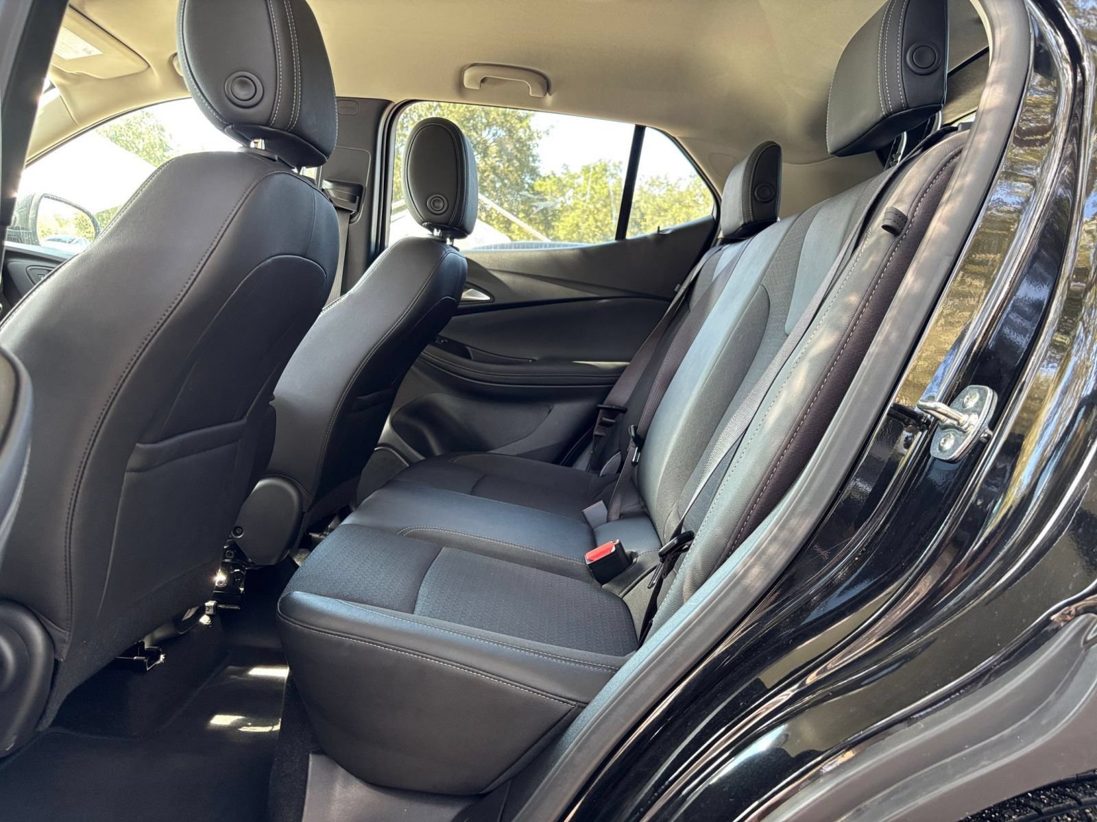 Thumbnail: 2025 Buick Encore GX - 20