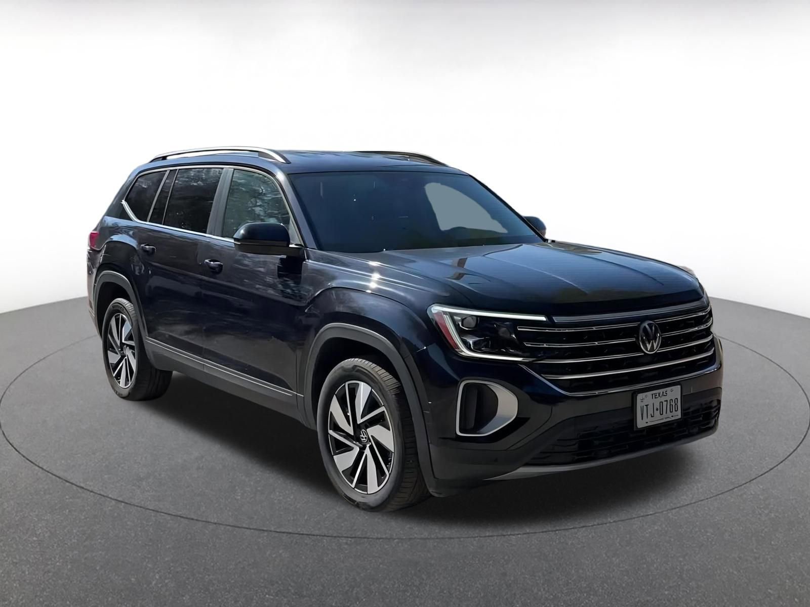 Thumbnail: 2025 Volkswagen Atlas - 3