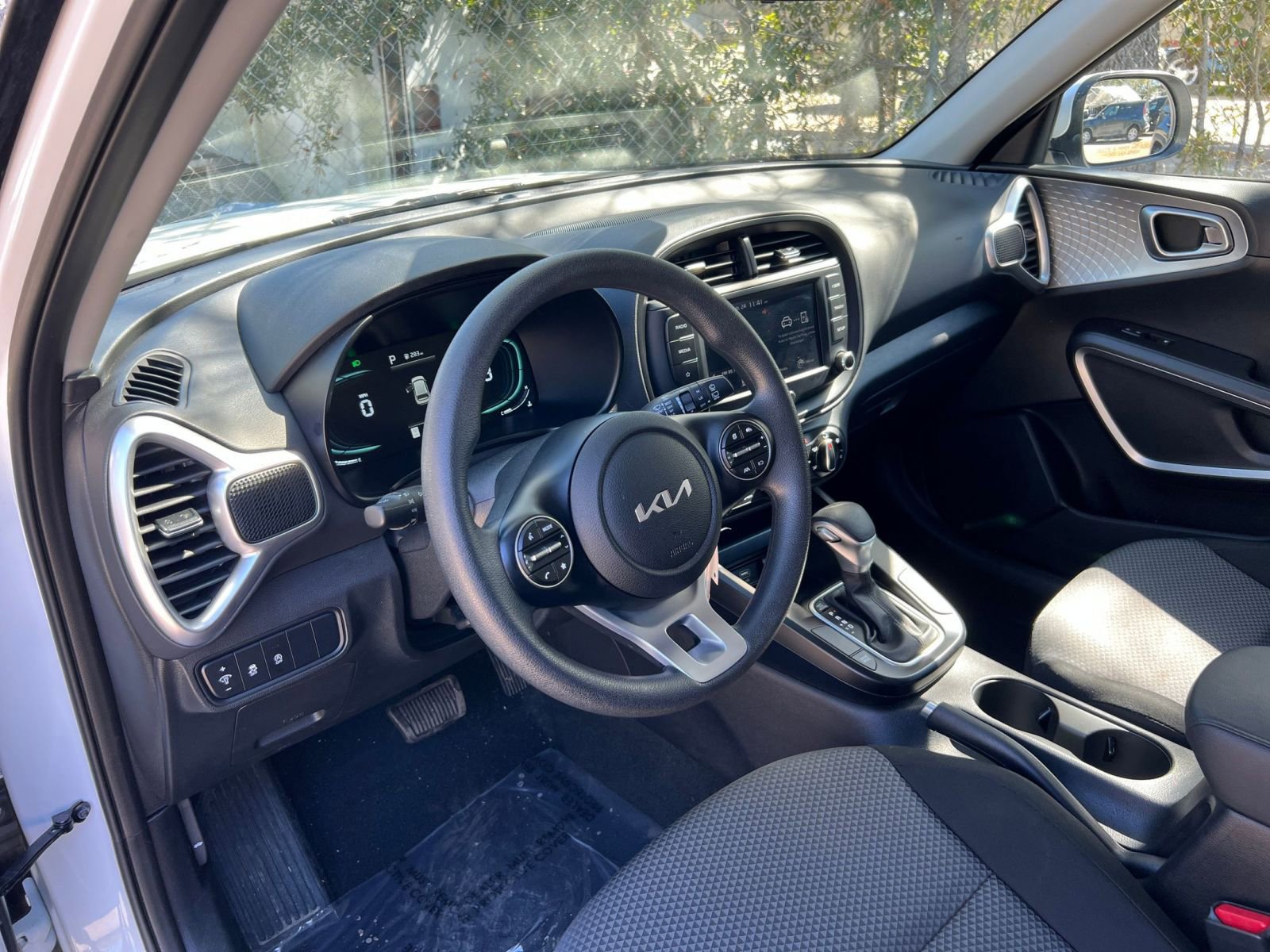 Thumbnail: 2025 Kia Soul - 29