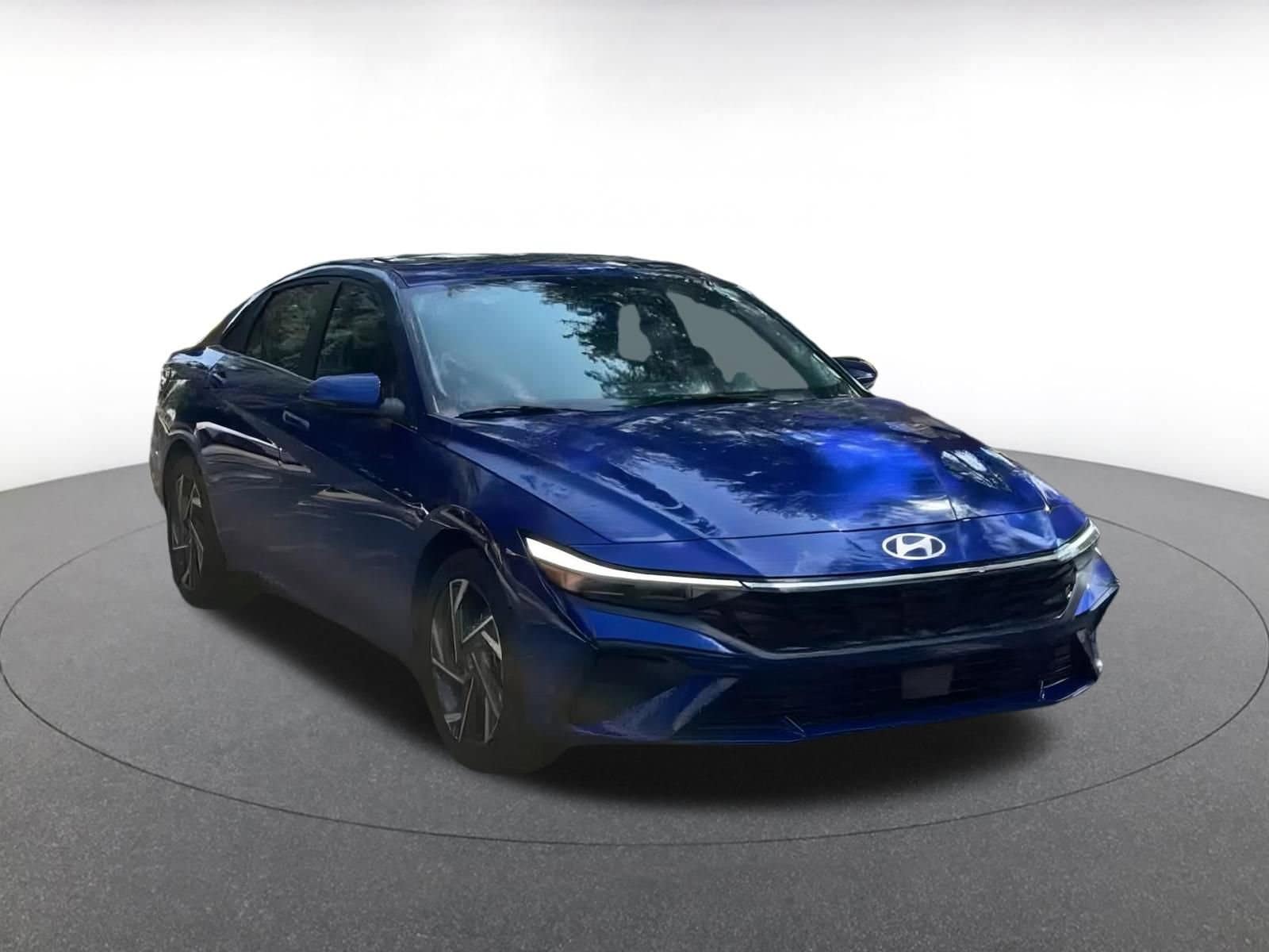 Thumbnail: 2025 Hyundai Elantra - 3