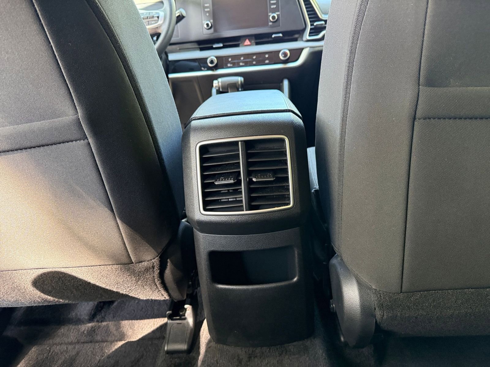 Thumbnail: 2025 Kia Sportage - 20