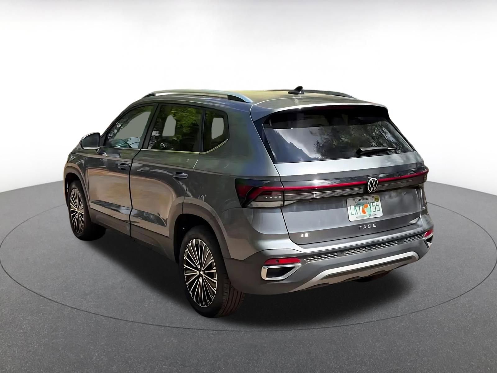 Thumbnail: 2025 Volkswagen Taos - 11