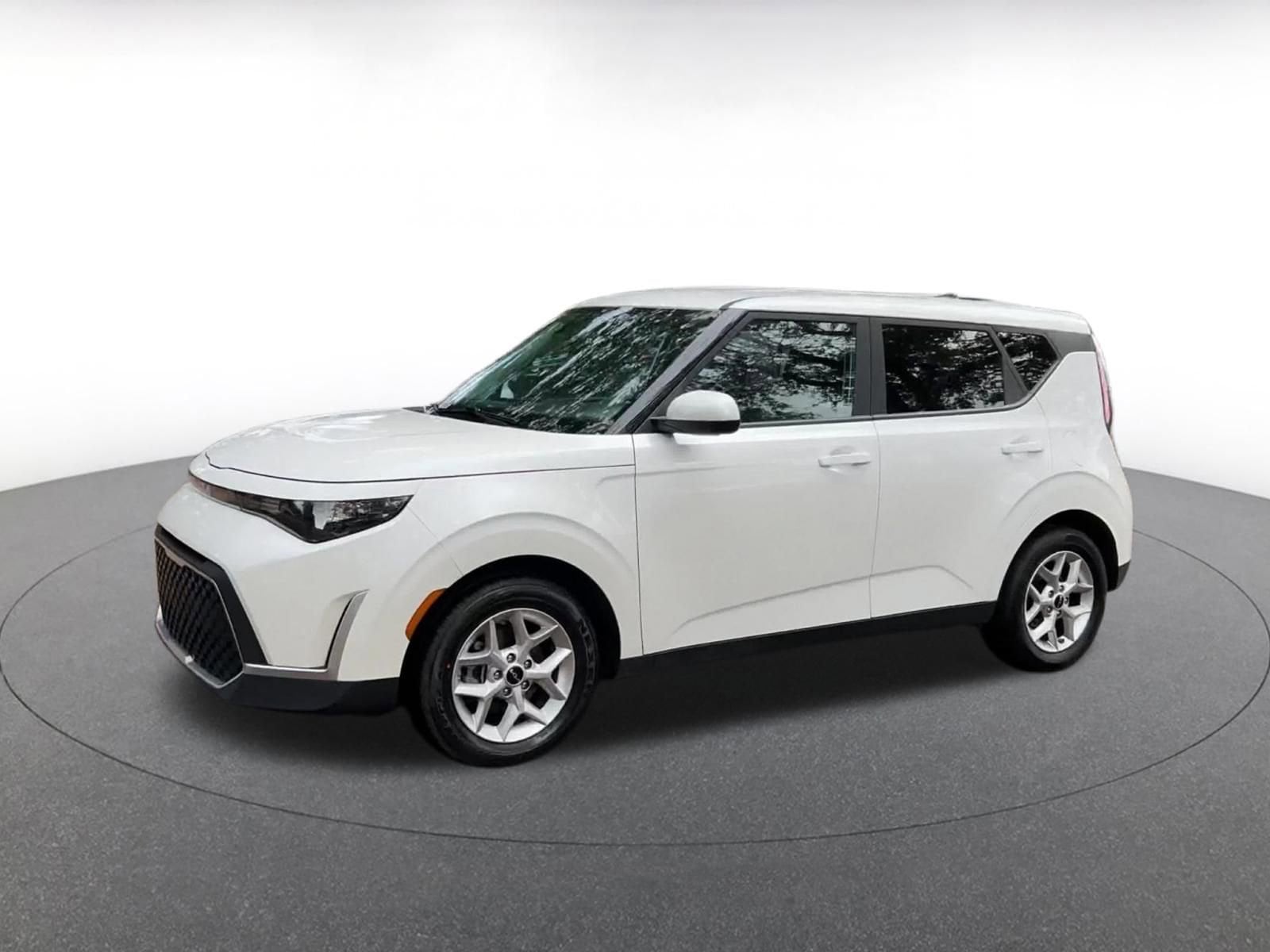 Thumbnail: 2025 Kia Soul - 8