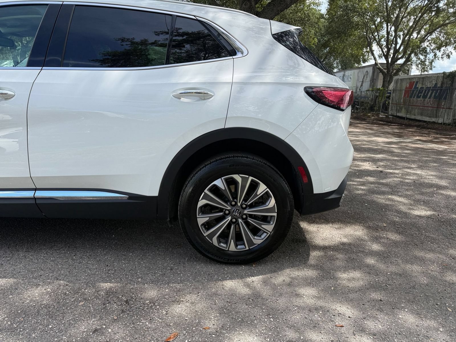 Thumbnail: 2024 Buick Envision - 24