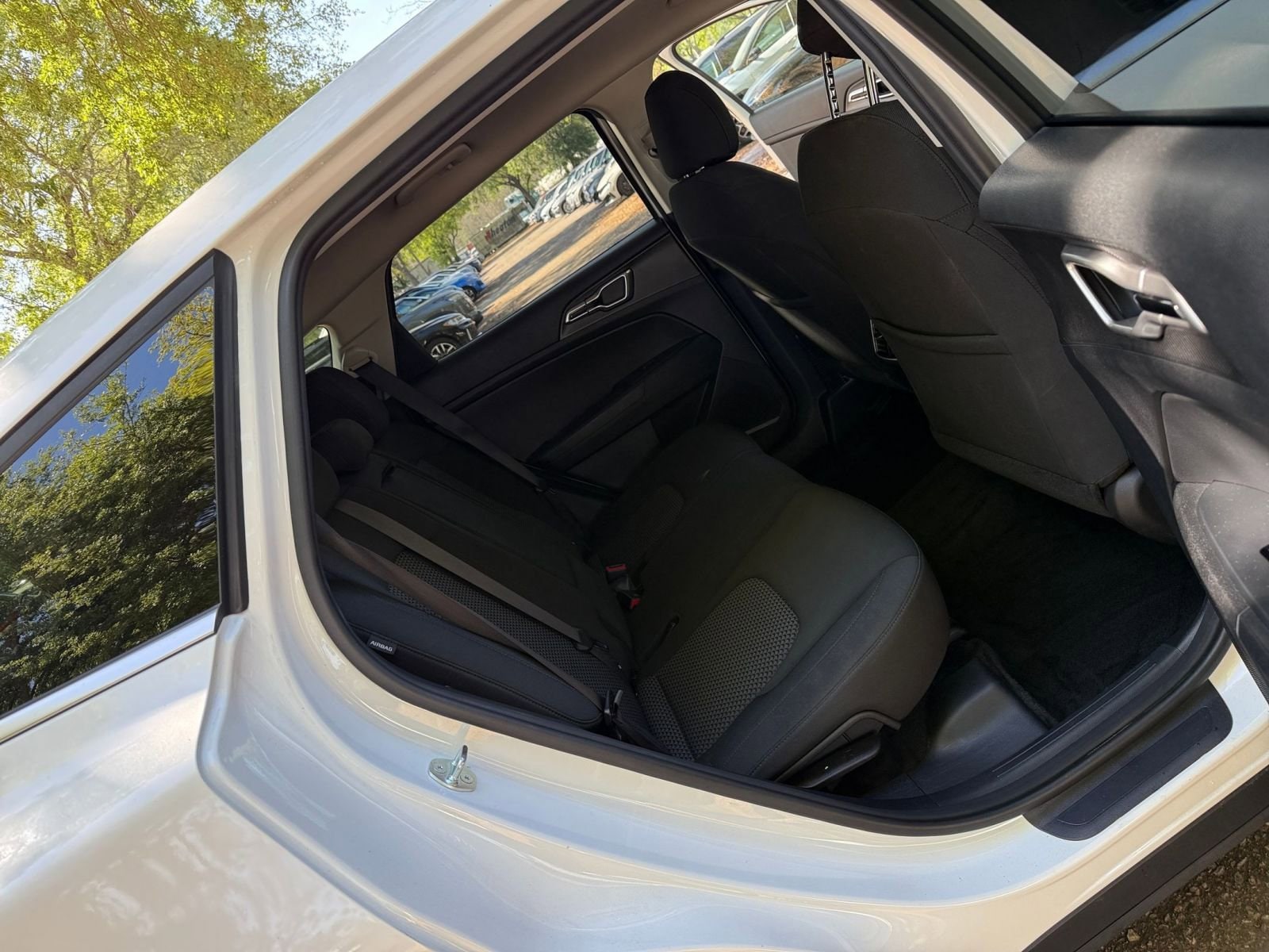 Thumbnail: 2025 Kia Sportage - 33