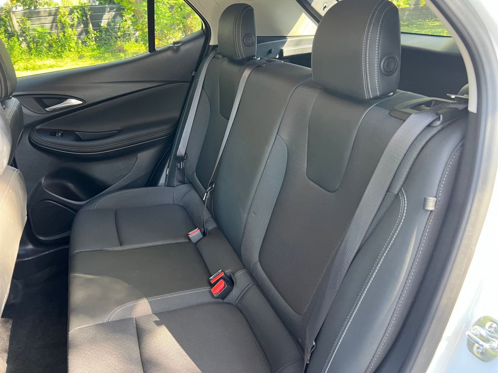 Thumbnail: 2025 Buick Encore GX - 31