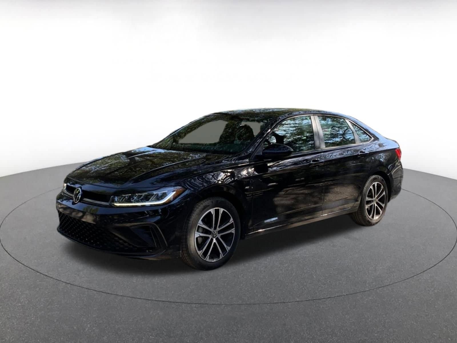 Thumbnail: 2025 Volkswagen Jetta - 3