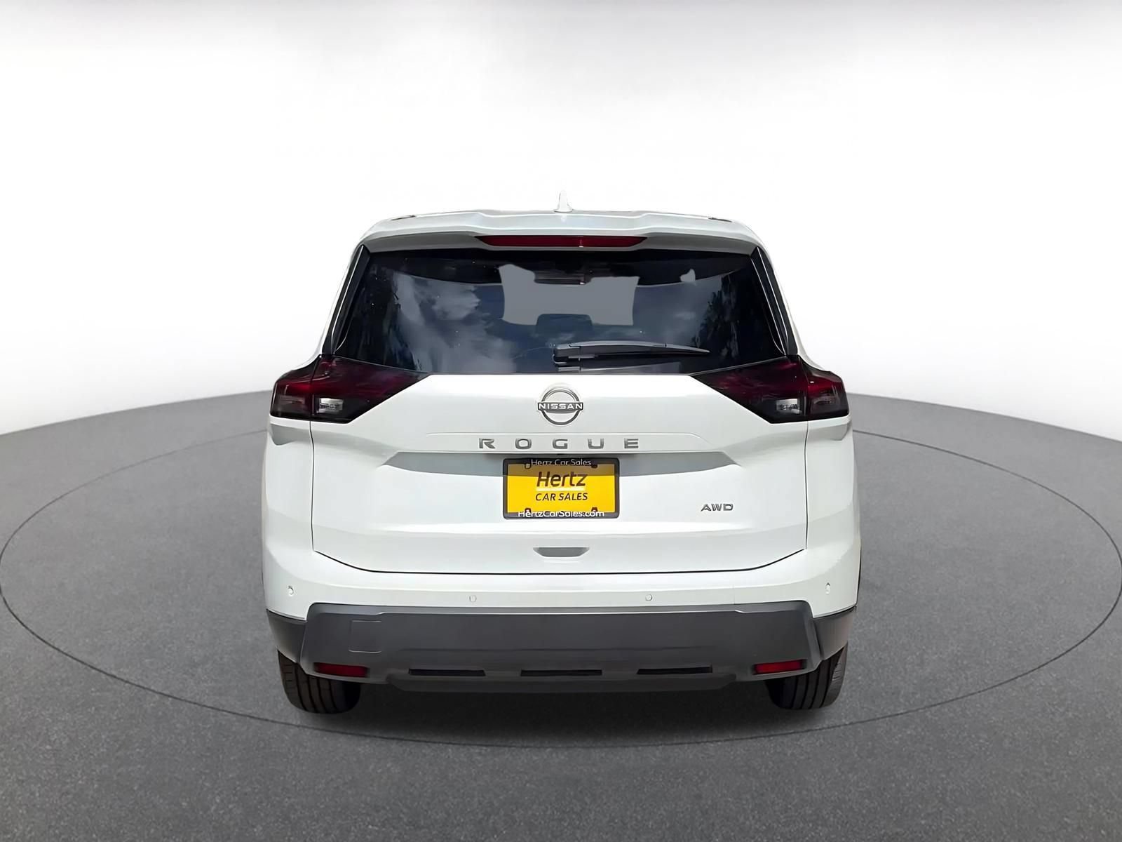 Thumbnail: 2025 Nissan Rogue - 12
