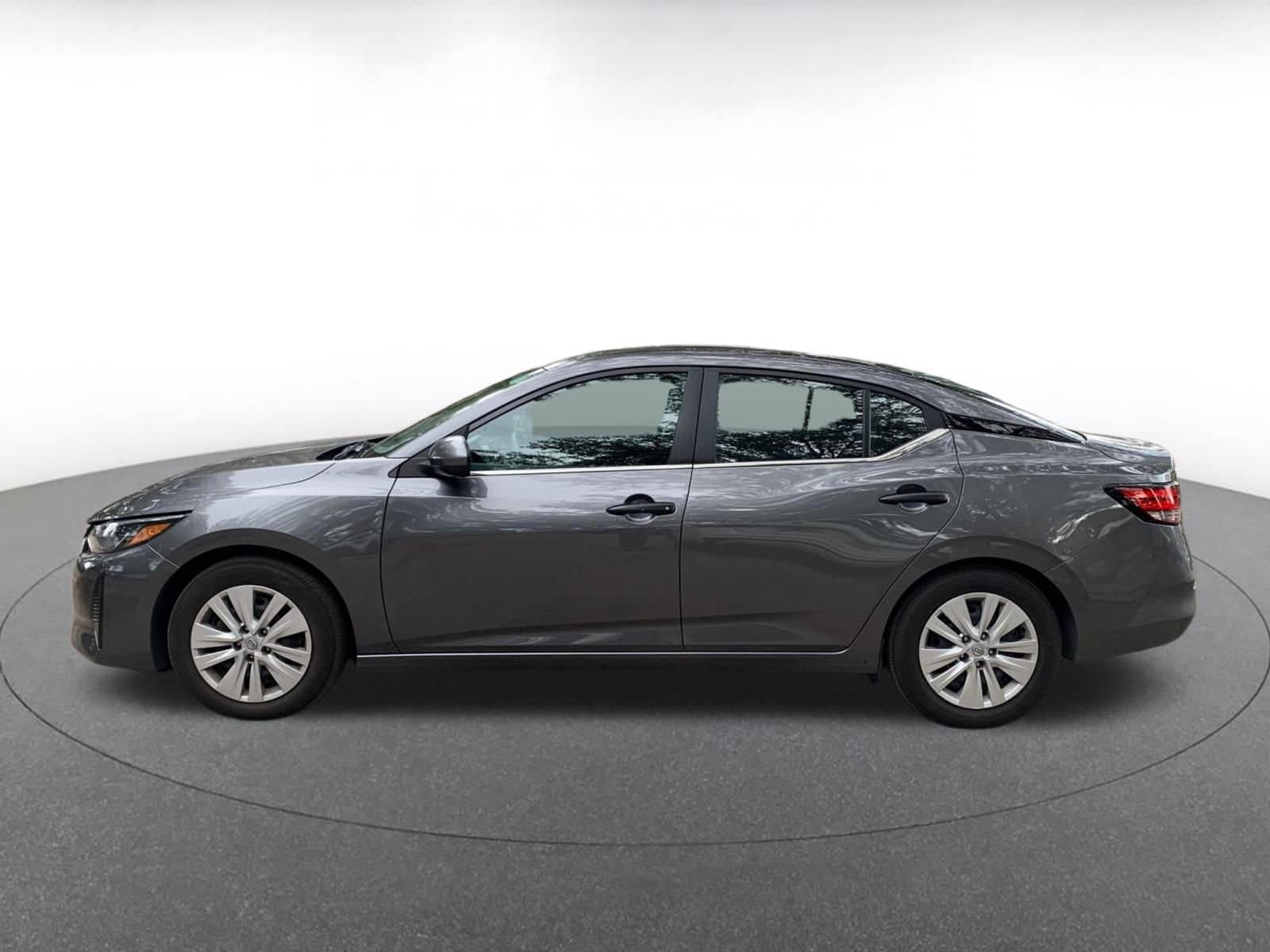 Thumbnail: 2025 Nissan Sentra - 4