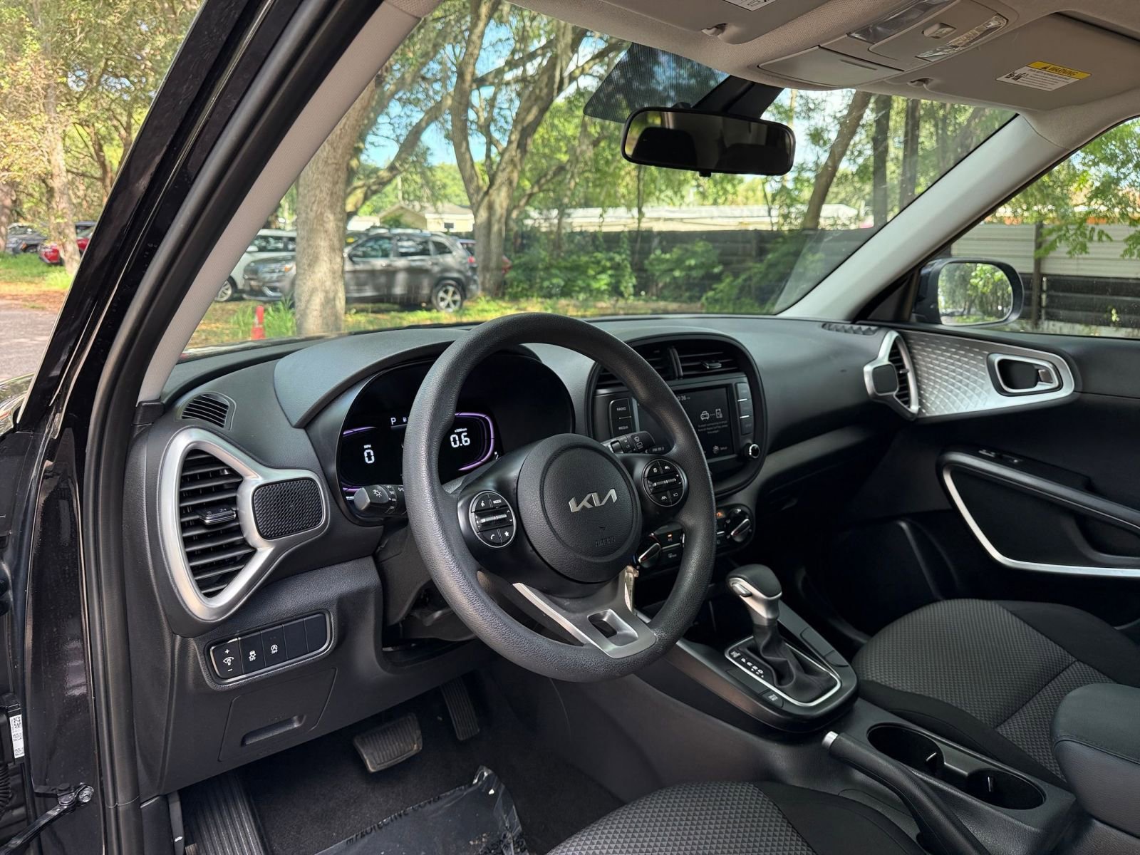 Thumbnail: 2025 Kia Soul - 31