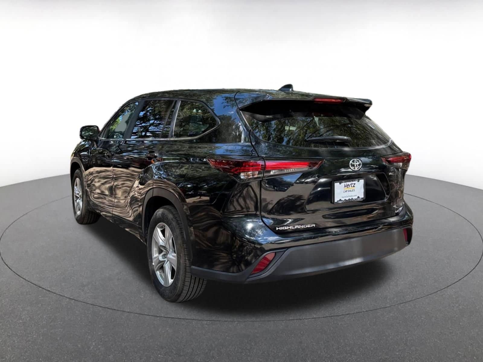 Thumbnail: 2025 Toyota Highlander - 5