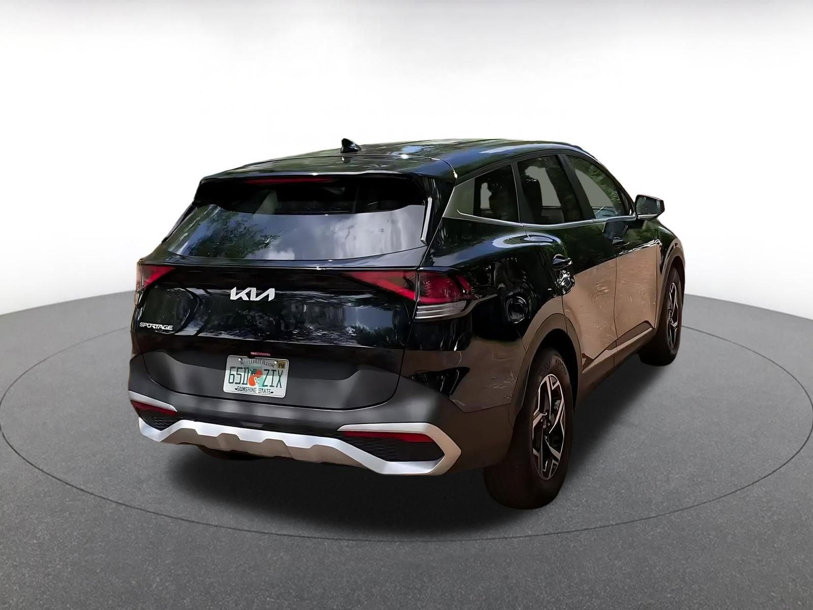Thumbnail: 2025 Kia Sportage - 14