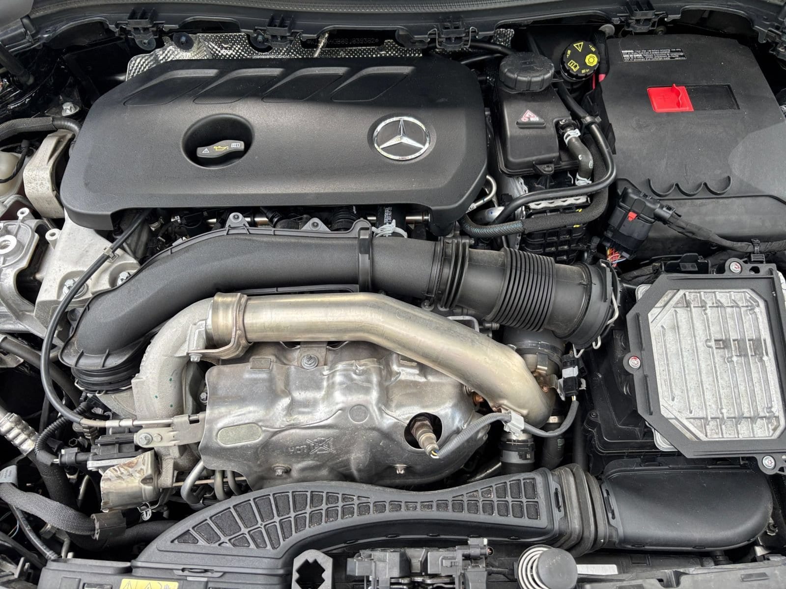 Thumbnail: 2025 Mercedes-Benz GLA - 33