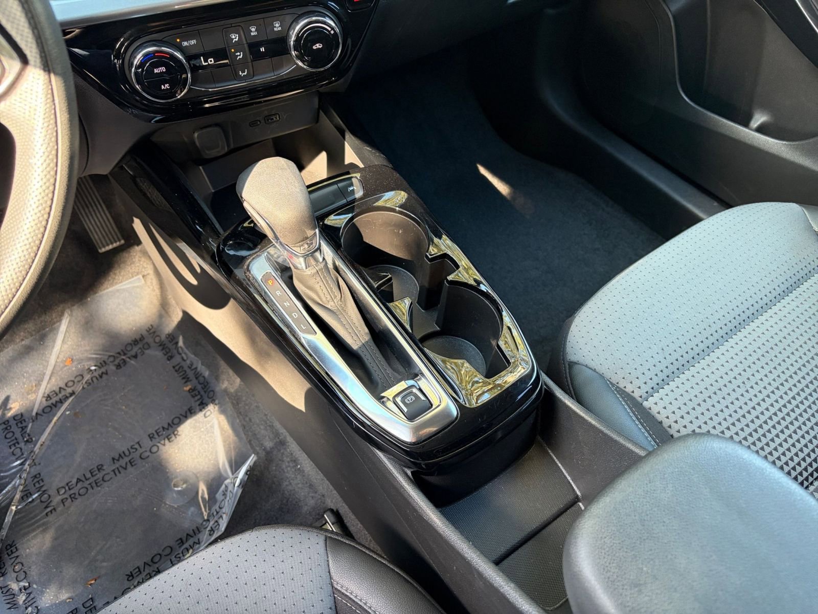 Thumbnail: 2025 Chevrolet Trax - 35