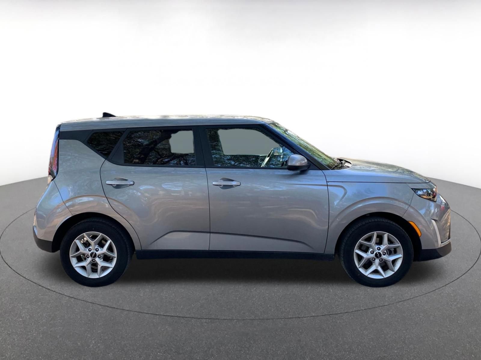 Thumbnail: 2025 Kia Soul - 8