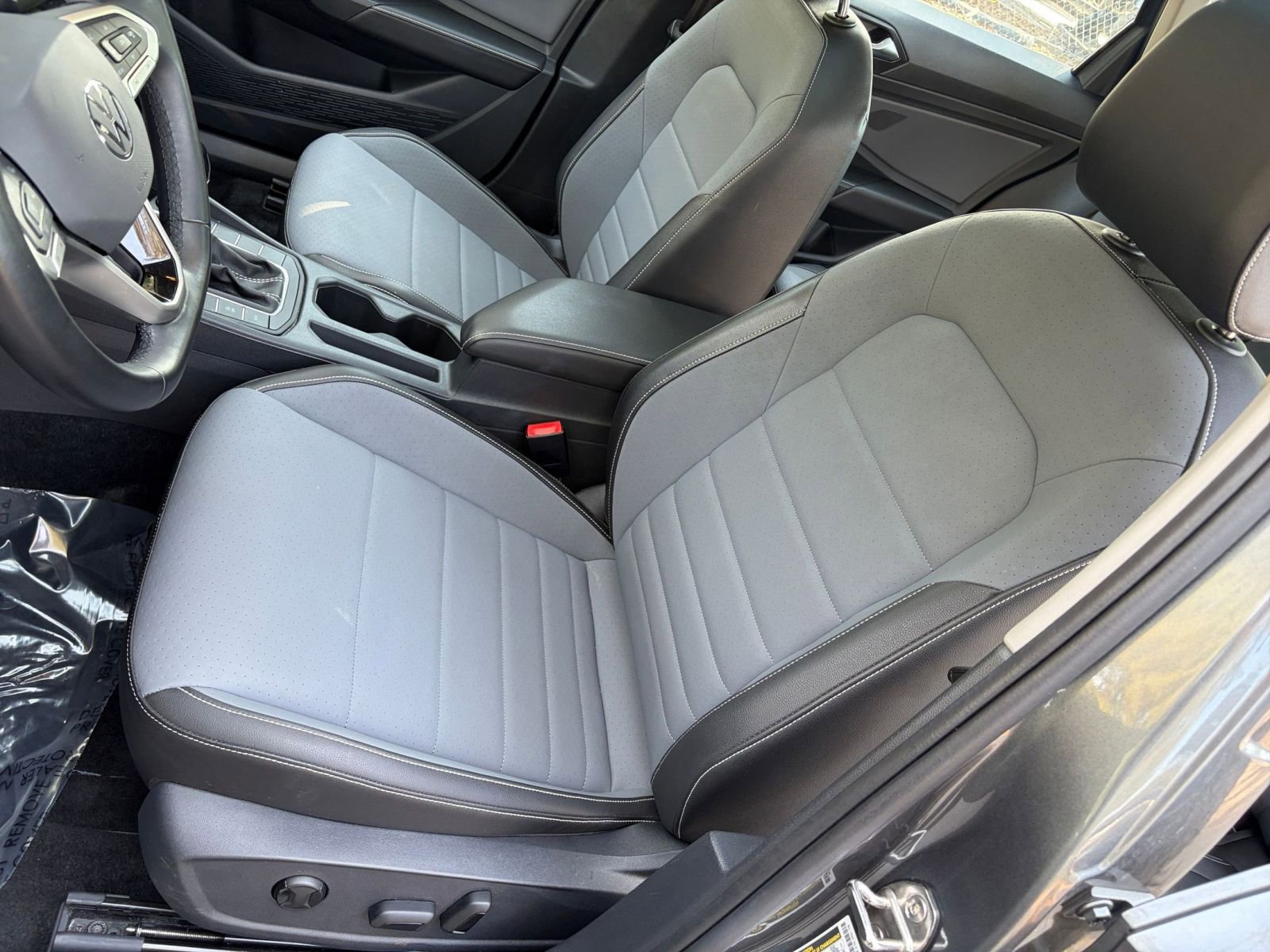 Thumbnail: 2025 Volkswagen Jetta - 31