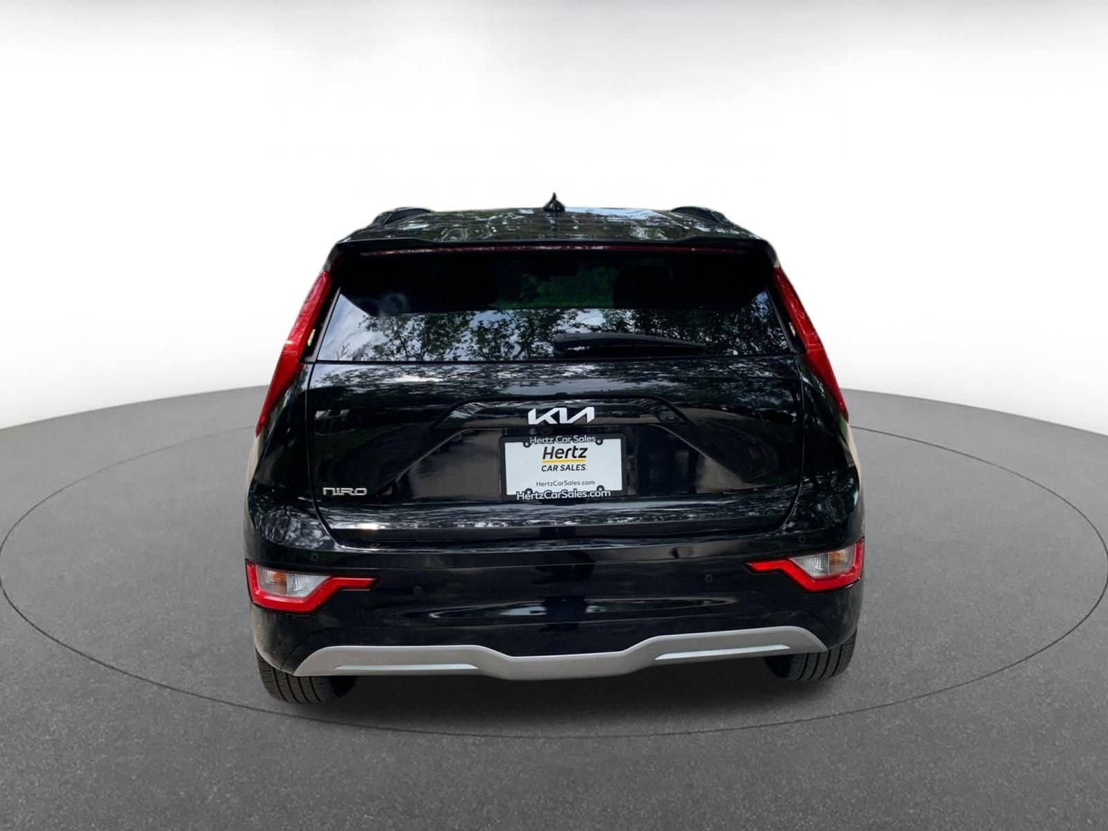 Thumbnail: 2023 Kia Niro - 6
