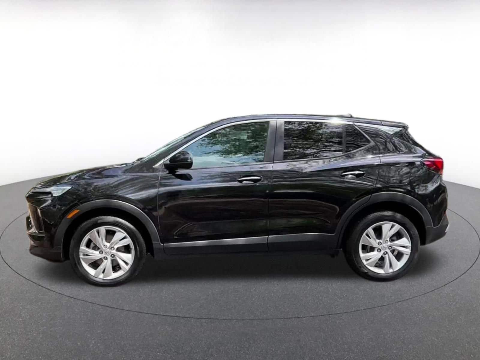 Thumbnail: 2025 Buick Encore GX - 10