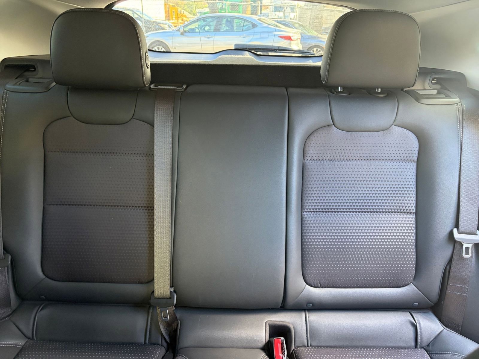 Thumbnail: 2025 Chevrolet Trax - 32