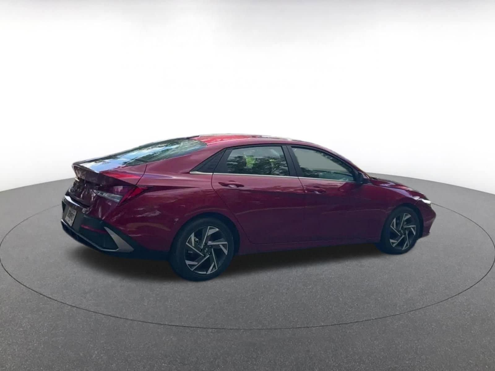 Thumbnail: 2025 Hyundai Elantra - 15