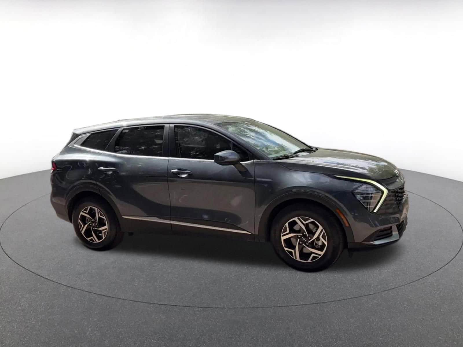 Thumbnail: 2025 Kia Sportage - 2