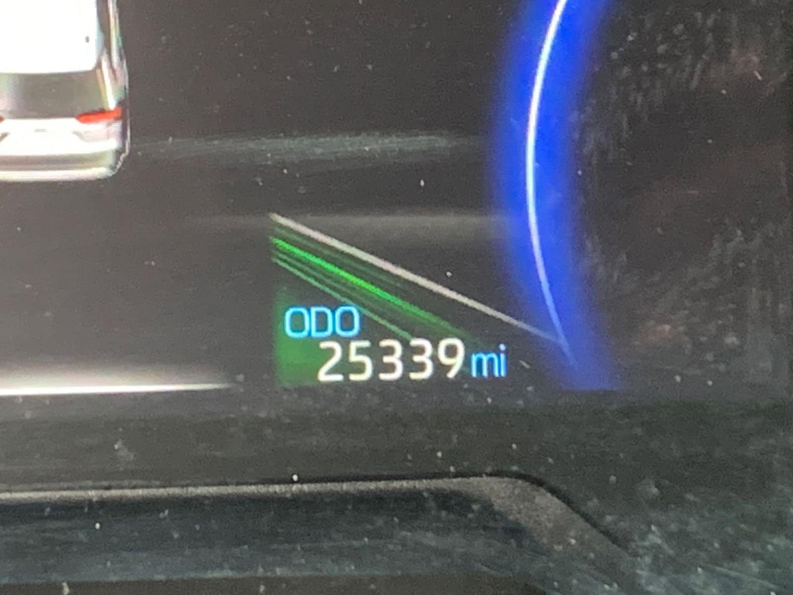 Thumbnail: 2025 Toyota RAV4 - 9