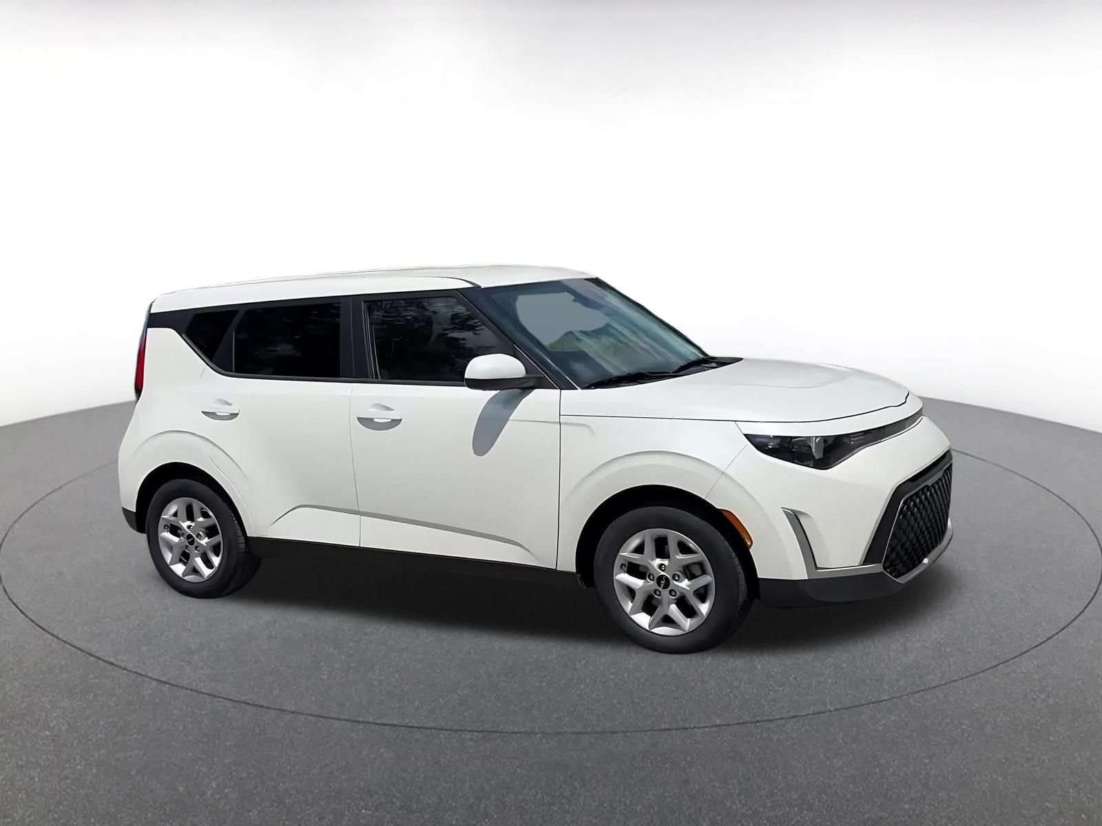 Thumbnail: 2025 Kia Soul - 2