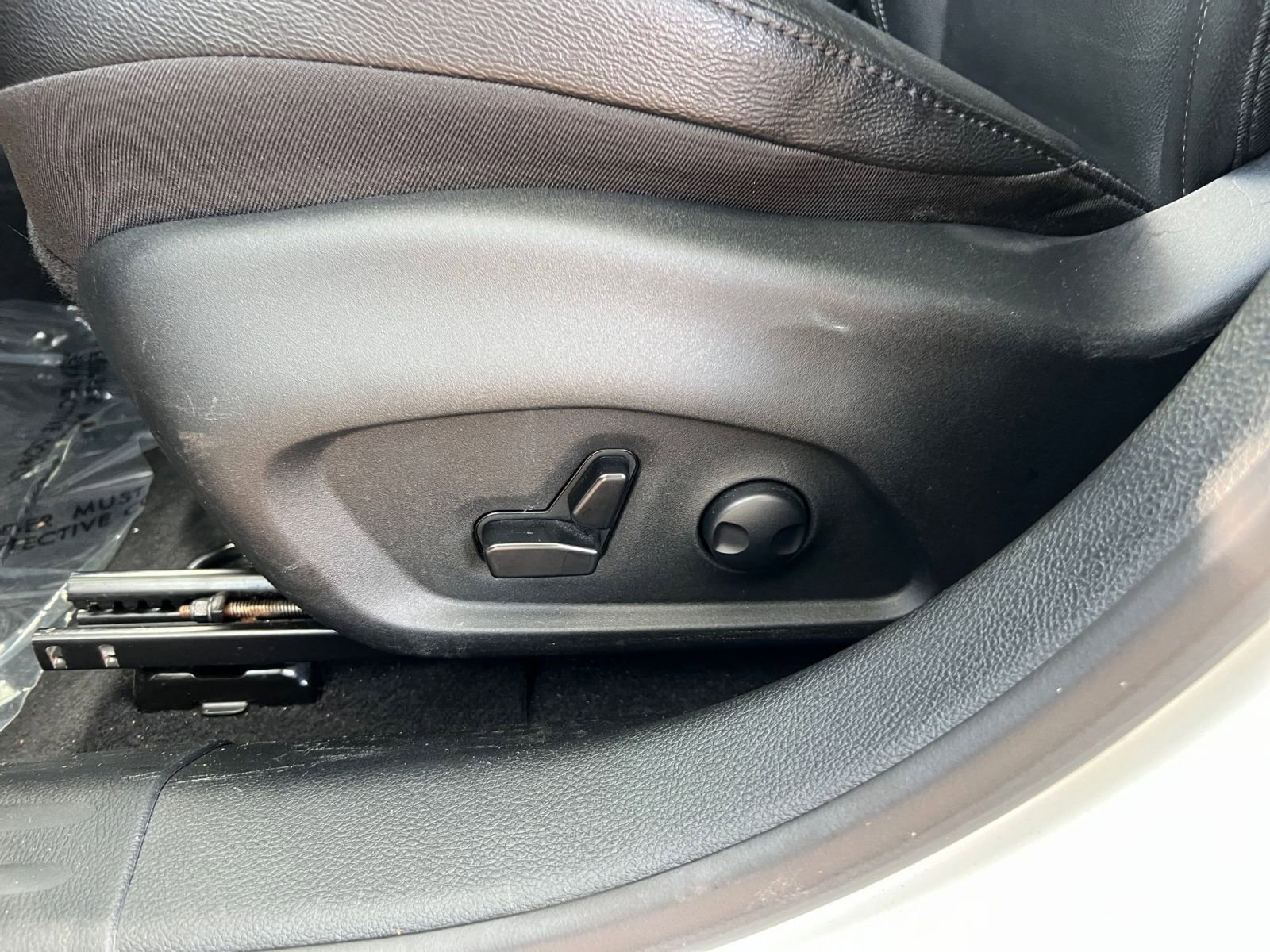 Thumbnail: 2025 Jeep Compass - 22