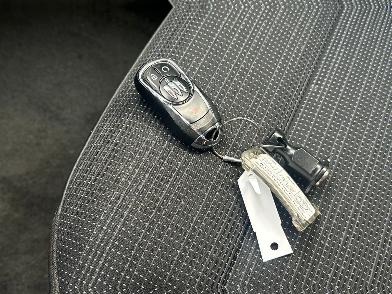 Thumbnail: 2025 Buick Envista - 18