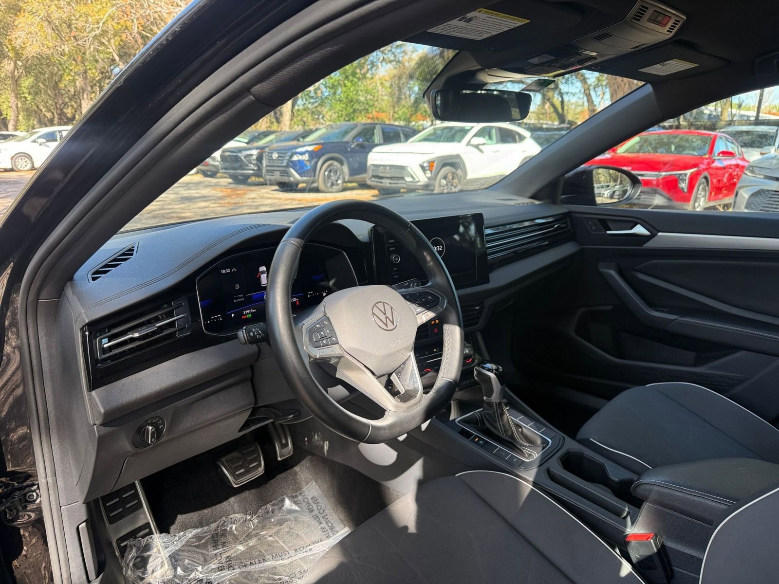 Thumbnail: 2025 Volkswagen Jetta - 29