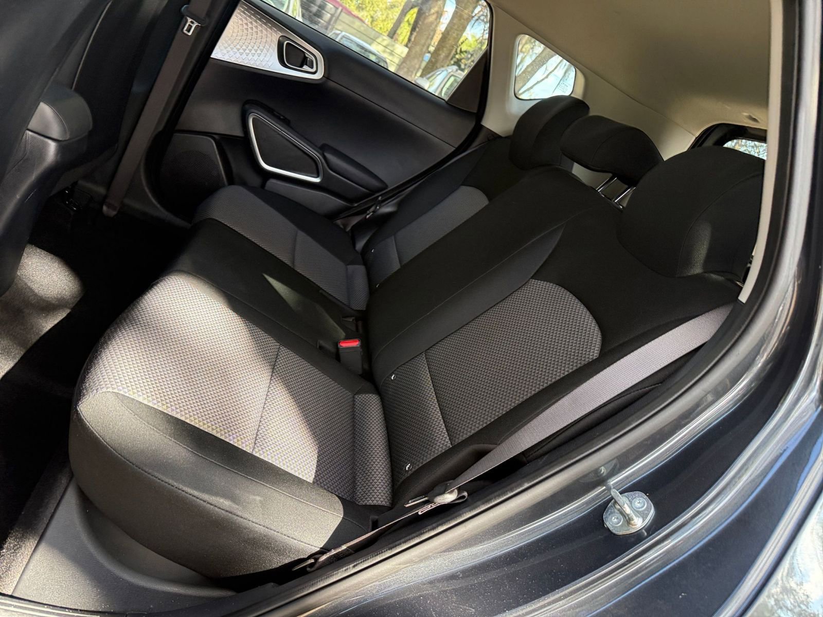 Thumbnail: 2025 Kia Soul - 32