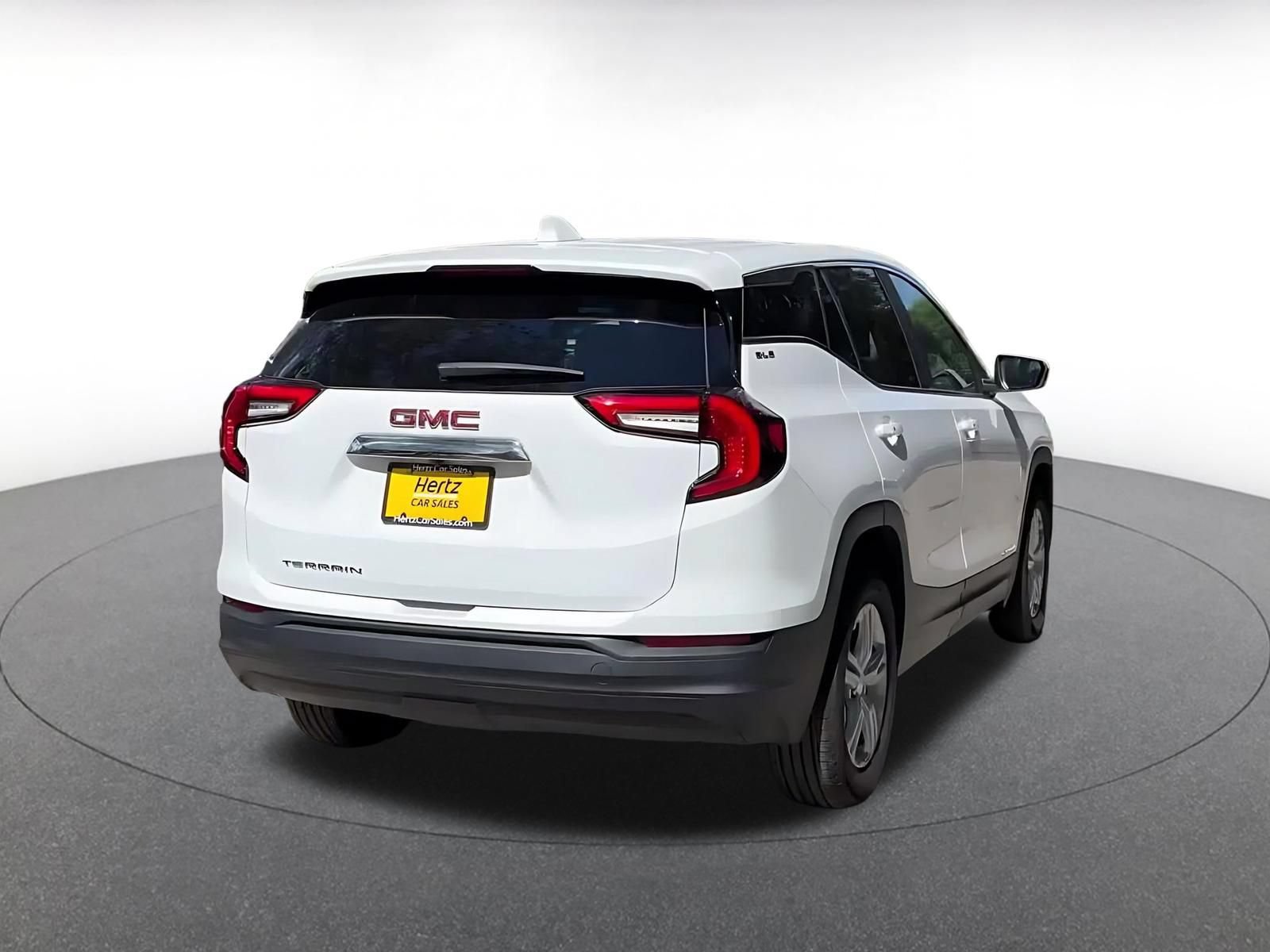 Thumbnail: 2024 GMC Terrain - 11