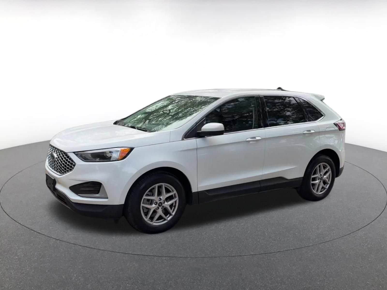 Thumbnail: 2024 Ford Edge - 6