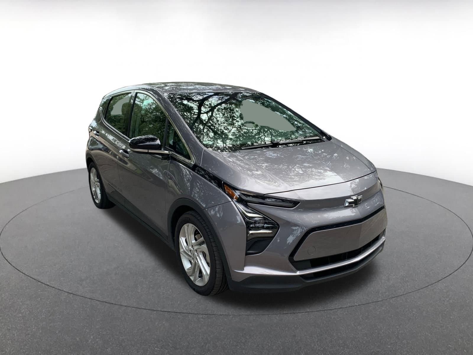 Thumbnail: 2023 Chevrolet Bolt EV - 1