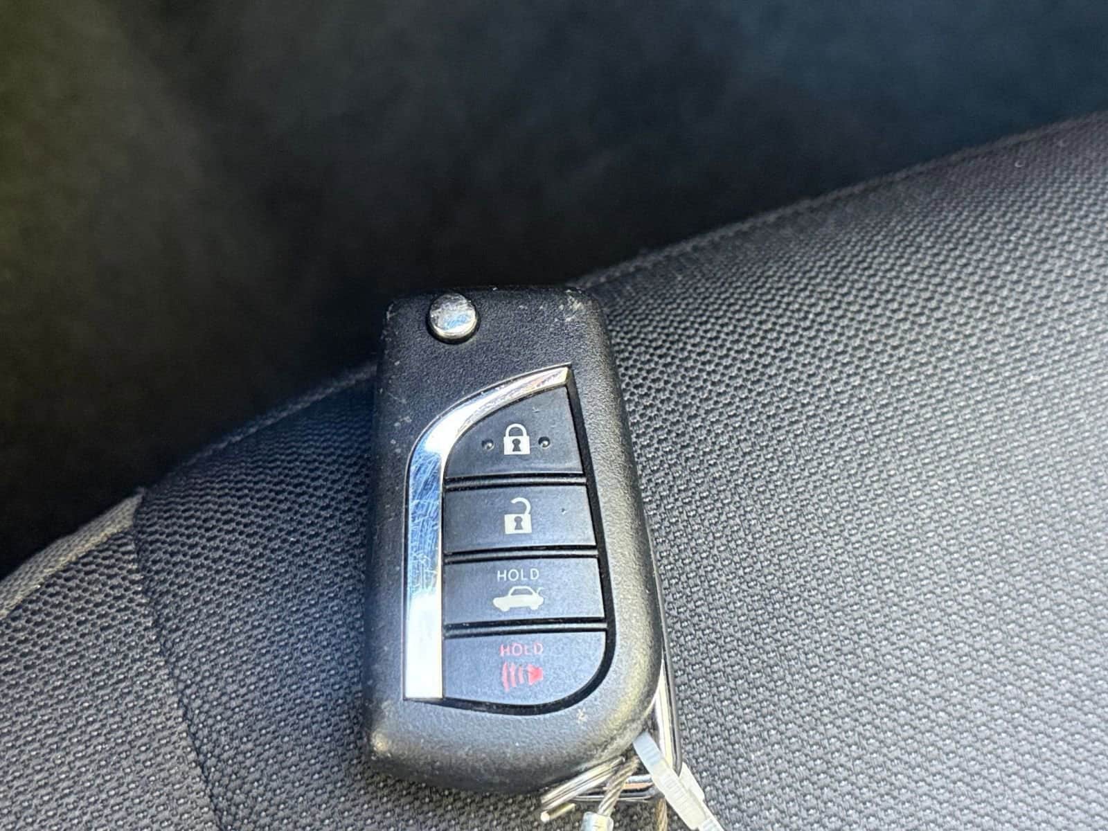 Thumbnail: 2025 Toyota Corolla - 18