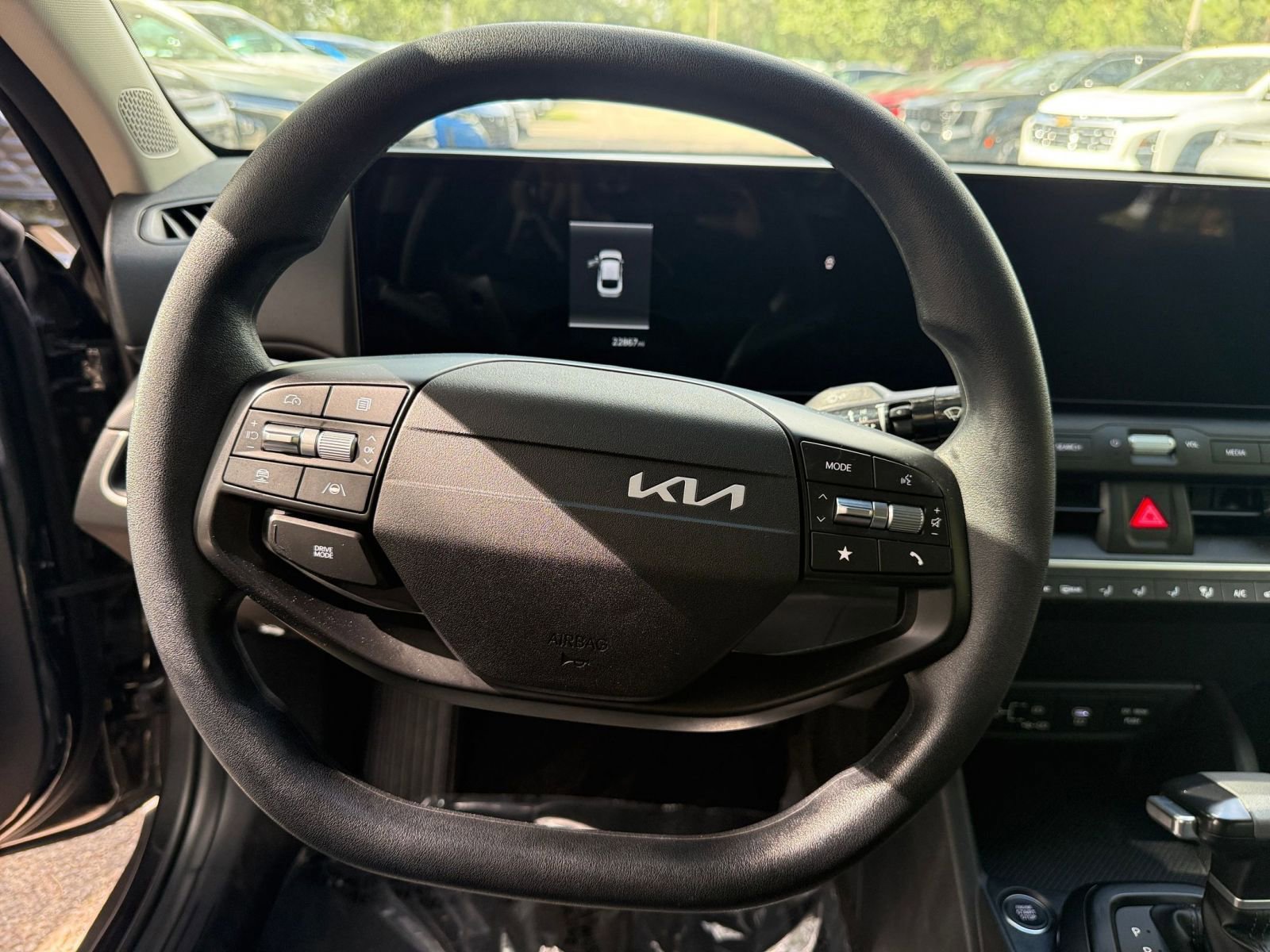 Thumbnail: 2025 Kia K4 - 25