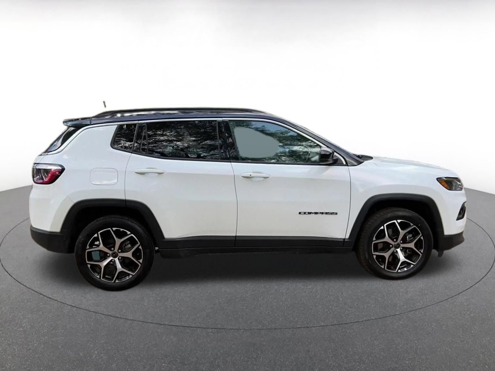 Thumbnail: 2025 Jeep Compass - 16