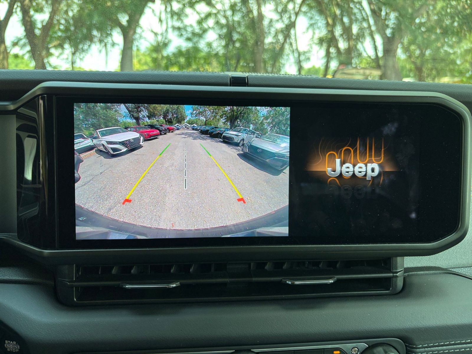 Thumbnail: 2025 Jeep Wrangler - 22
